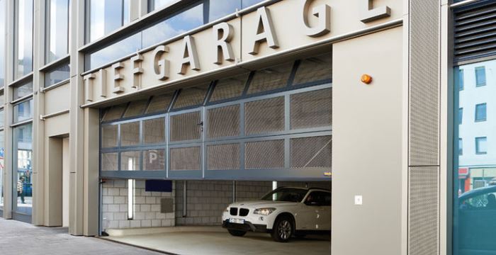 Vrata pro hromadné garáže ET500